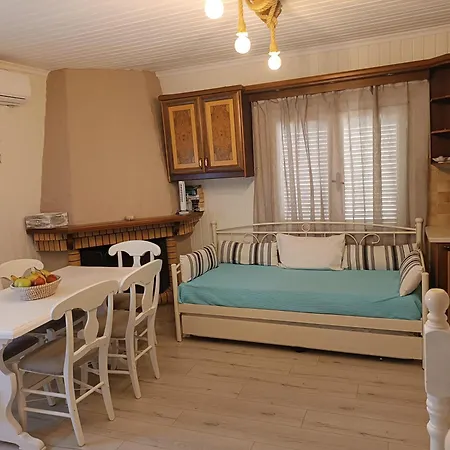 Sofia-irini * Kalamaki (Heraklion)
